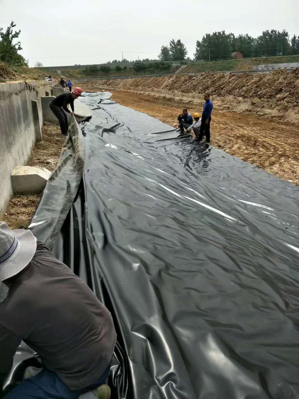 HDPE91免费在线下载污膜施工重點及難點分析